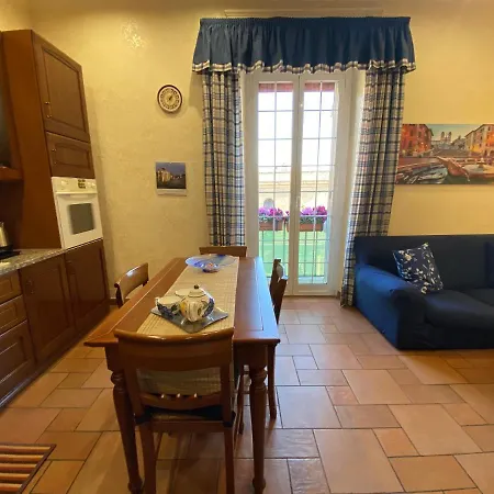 Pini Di Roma-new And Cozy In Center- Metro A 